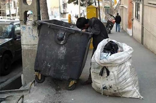 روزانه ۲۸۰۰ تن زباله خشک در تهران جمع­‌آوری میشود که ارزش آن دو میلیارد و ۲۴۰ میلیون تومان است!